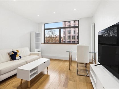 1 Bed Flat, Christchurch House, SW1H