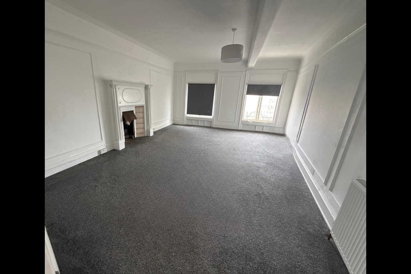 4 Bed Flat, White Court, BN3 photo 2