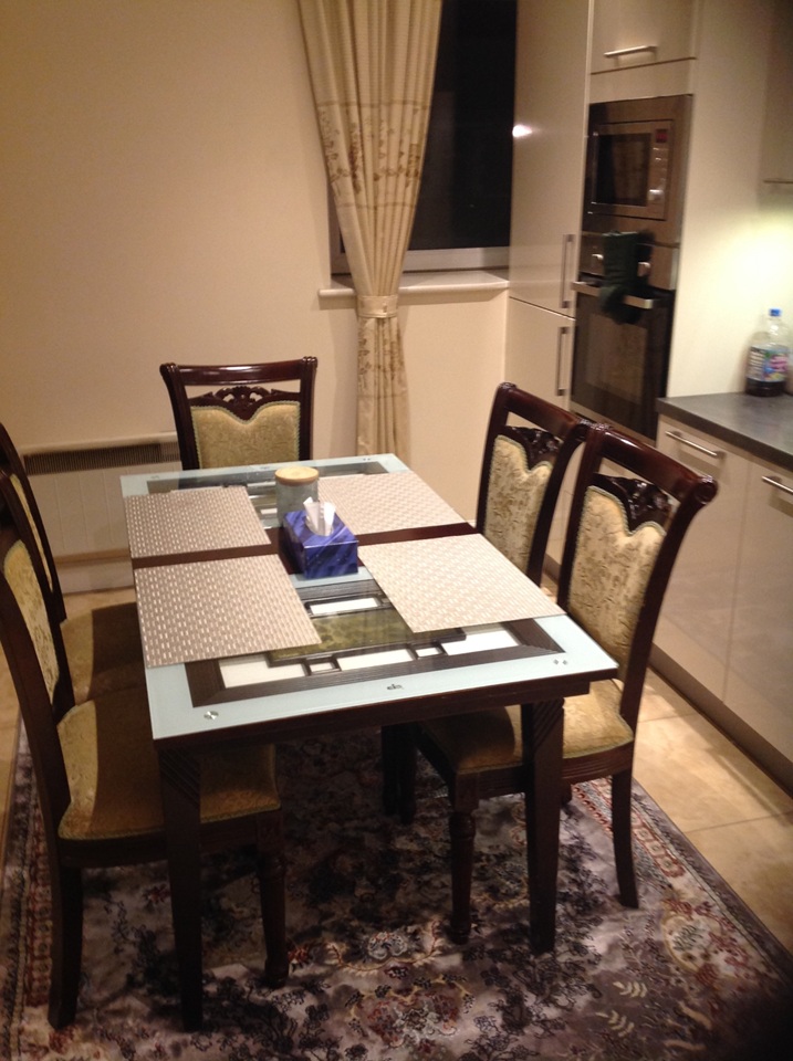 2 Bed Flat, Penarth Road, CF11 photo 2