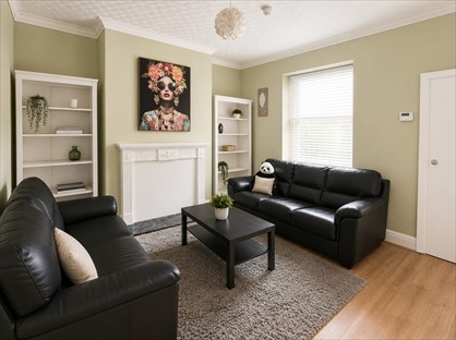 6 bed room for rent in Room in a Shared House, Rippingham Road, M20