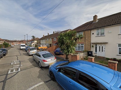Studio Flat, Ely Road, TW4
