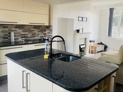 3 Bed Semi-Detached House, Sheffield Rd, S9