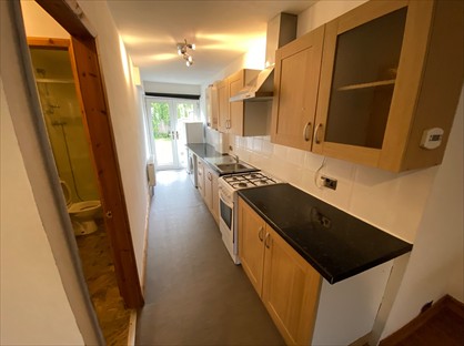1 bed flat/apartment for rent in Studio Flat, Room A, B5