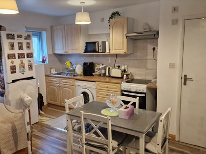 1 bed flat/apartment for rent in Studio Flat, Farm Close, OX5