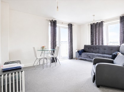 2 Bed Flat, Ashby House, UB5
