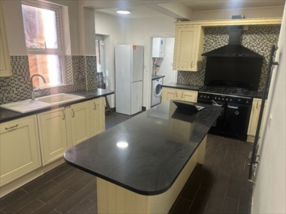 Room in a Shared House, Westbourne Road, LU4