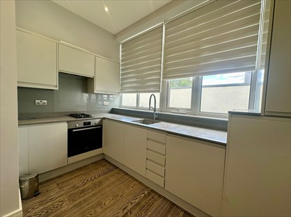 Studio Flat, Stirling Way, WD6