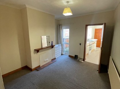 2 Bed Terraced House, Silverdale Road, ST5