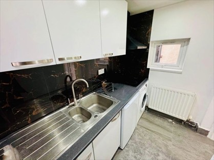 2 Bed Flat, Firth Mount, LS11