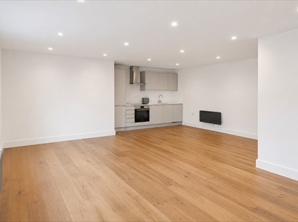 2 Bed Flat, London Road, ME10