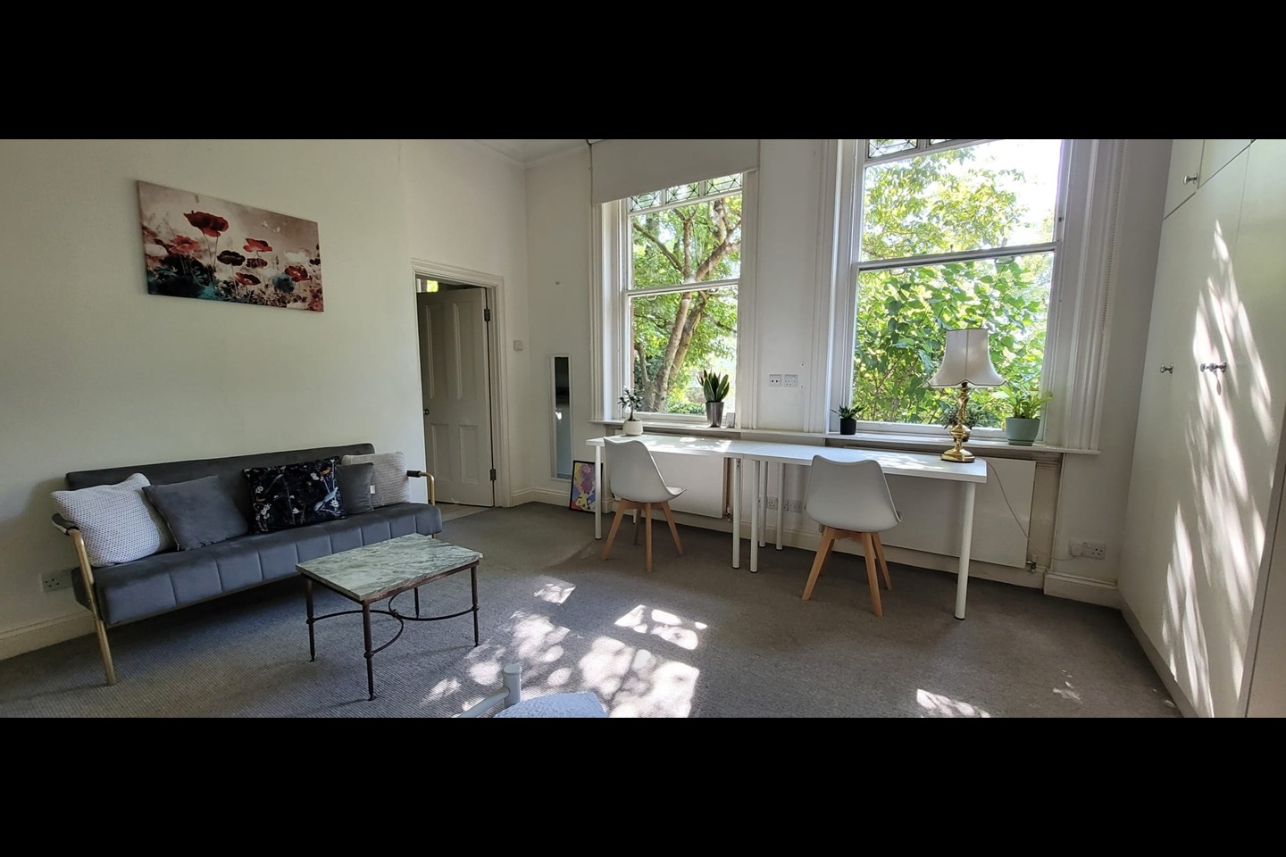 Studio Flat, Netherhall Gardens, NW3 photo 3