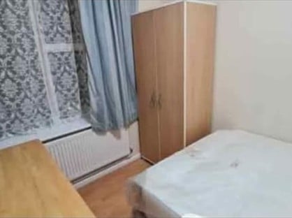 Room in a Shared House, Bordar Walk Hanwell, W7