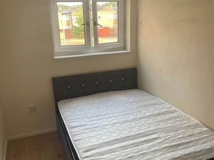 Room in a Shared House, Tibbenham Walk, E13