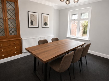 4 Bed Terraced House, Park Grove, S70