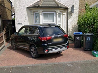 3 Bed Semi-Detached House, Crunden Road, CR2