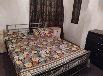 Room in a Shared House, Falcon St, E13