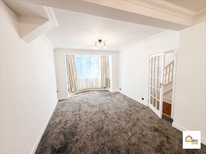 3 Bed Terraced House, Havering Gardens, RM6