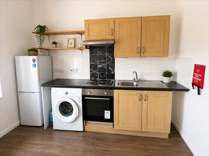1 Bed Flat, Grange Road, N18