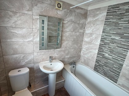 2 Bed Terraced House, Smith St, SR2