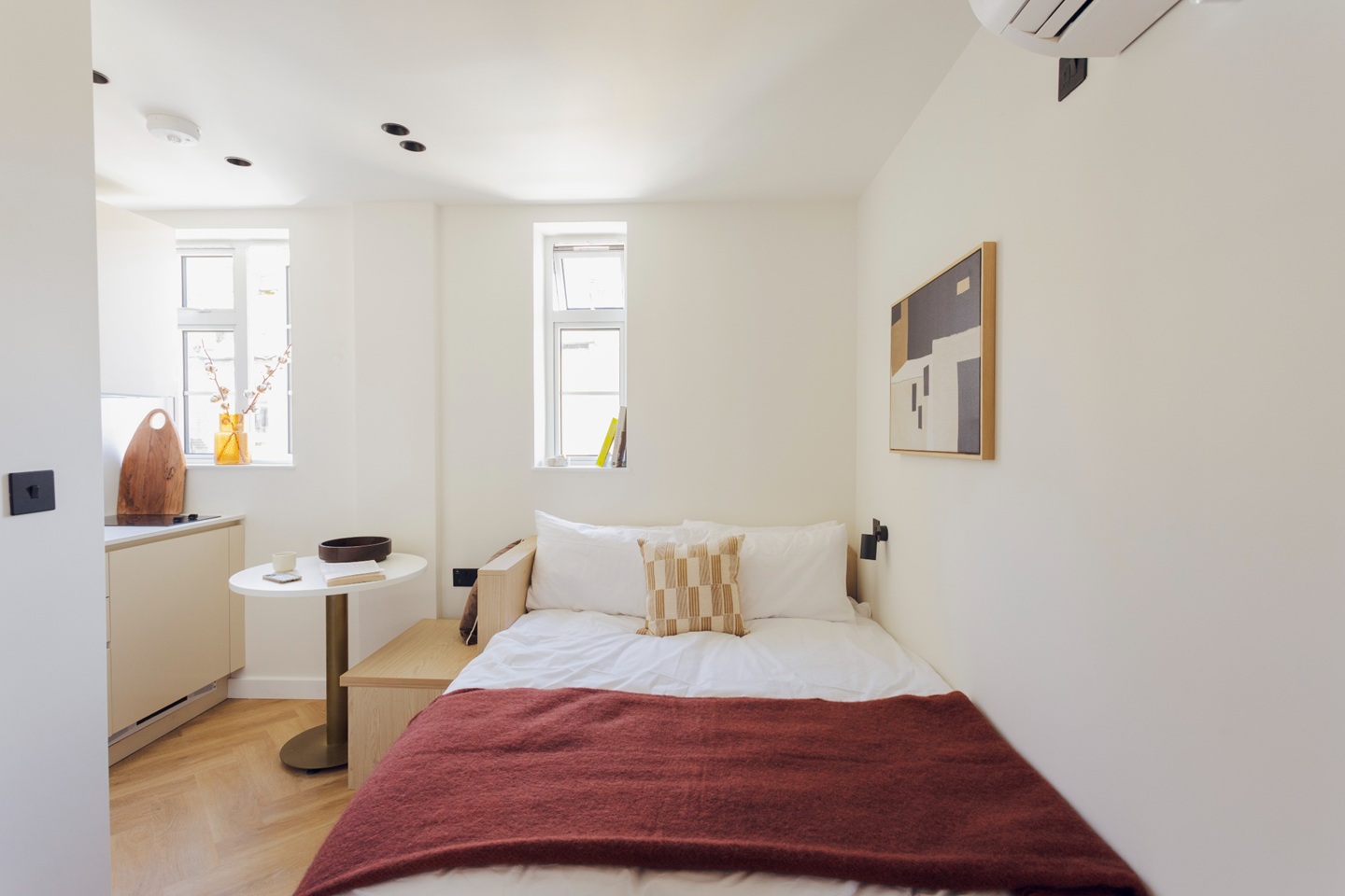 Studio Flat, The Weymouth By Gravity Co, W1G