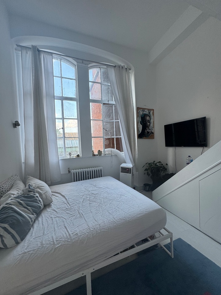 2 Bed Flat, Academy Apartments, E8 photo 3