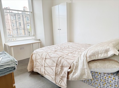 2 Bed Flat, Spittal St, EH3