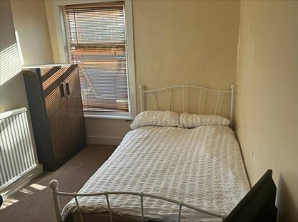 Room in a Shared House, Boswell Road, CR7