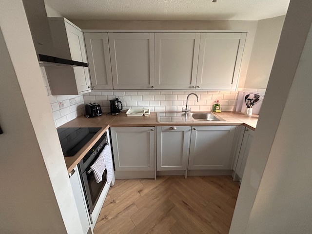 1 Bed Flat, Gloucester Green, OX1 photo 3