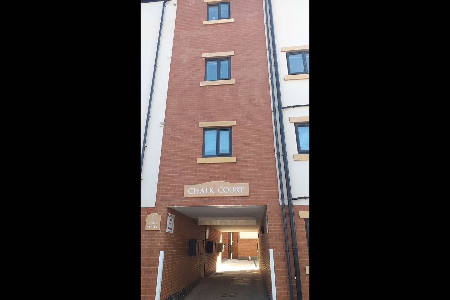 2 Bed Flat, Chalk Court, NG9 photo 2