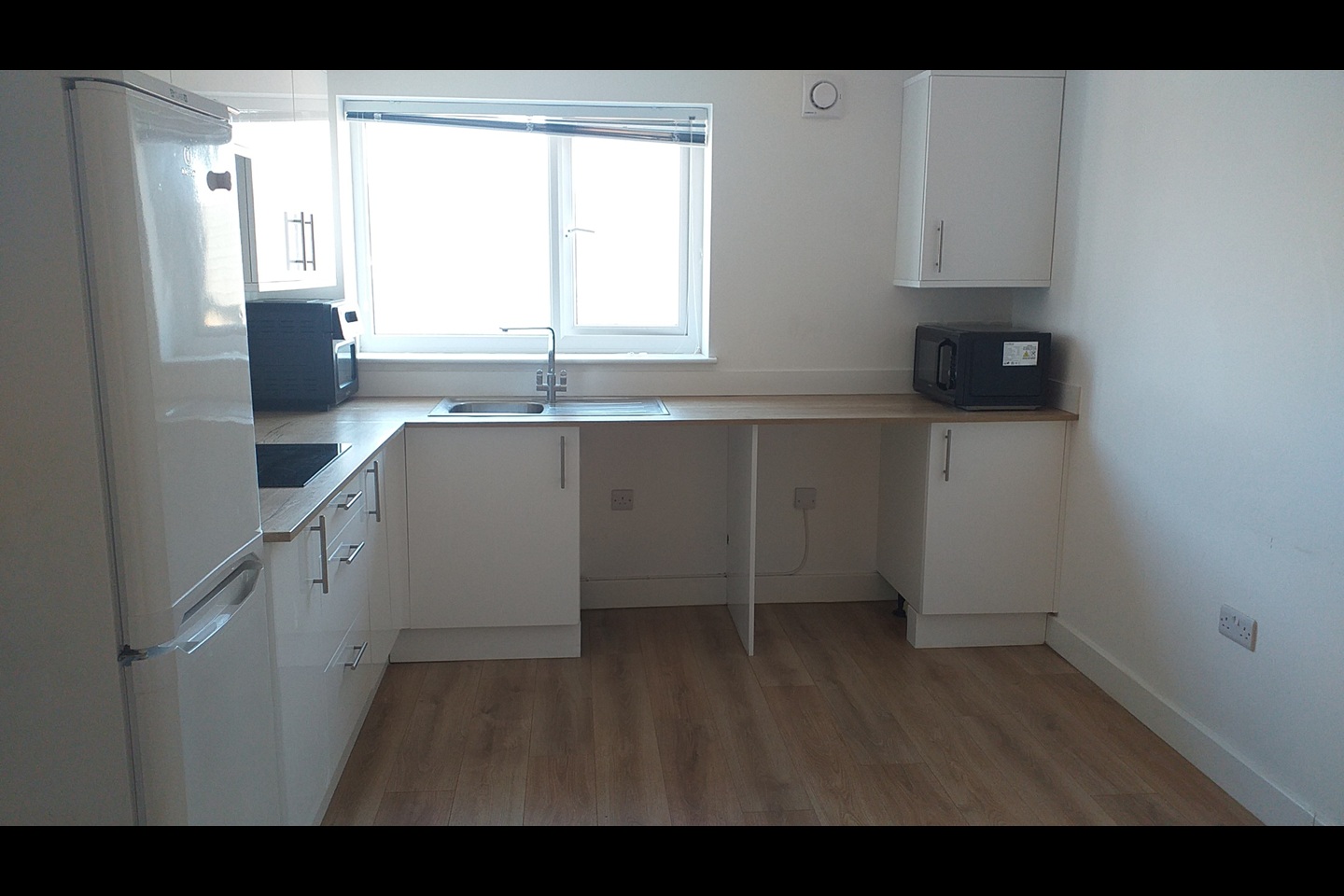 2 Bed Flat, Chalk Court, NG9 photo 5