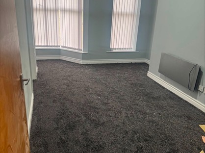 1 Bed Flat, Godwin St, BD1