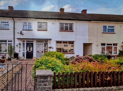 3 Bed Terraced House, Hamilton Road, WD19