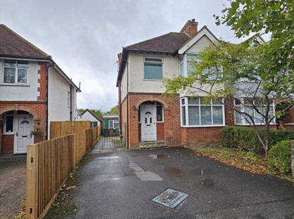 3 Bed Semi-Detached House, Worplesdon Road, GU2