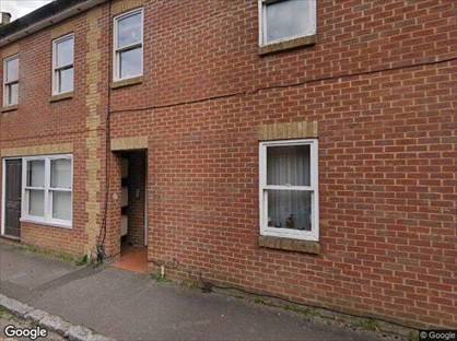 1 Bed Flat, Haydon Place, GU1