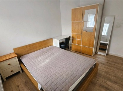 Room in a Shared House, Uxbridge Road, SL2
