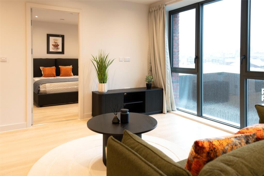 2 Bed Flat, Dutton St, M3