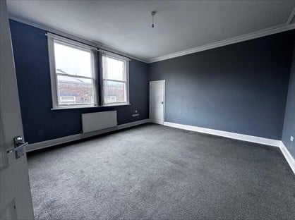2 Bed Flat, Lawn Road, DN1