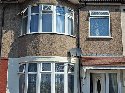 3 Bed Terraced House, Stanley Avenue, RM8