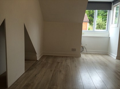 1 bed flat/apartment for rent in Studio Flat, Shelley Street, SN1