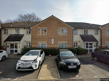 Room in a Shared Flat, Friars Close, IG1
