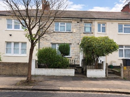 Studio Flat, Humes Avenue, W7