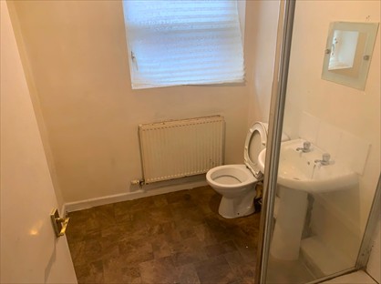 1 bed flat/apartment for rent in 1 Bed Flat, Walmersley Road, BL9