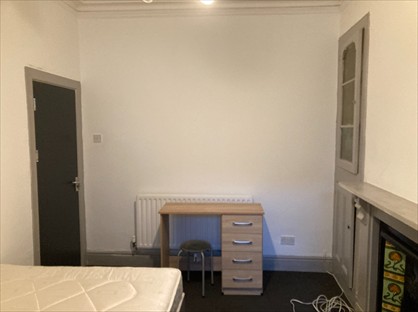 4 bed room for rent in Room in a Shared House, Cromwell Street, SA1