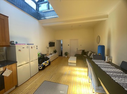 2 Bed Flat, Green Lanes, N13