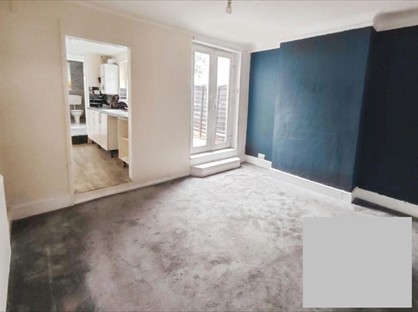 4 Bed Terraced House, Melbourne Road, ME4