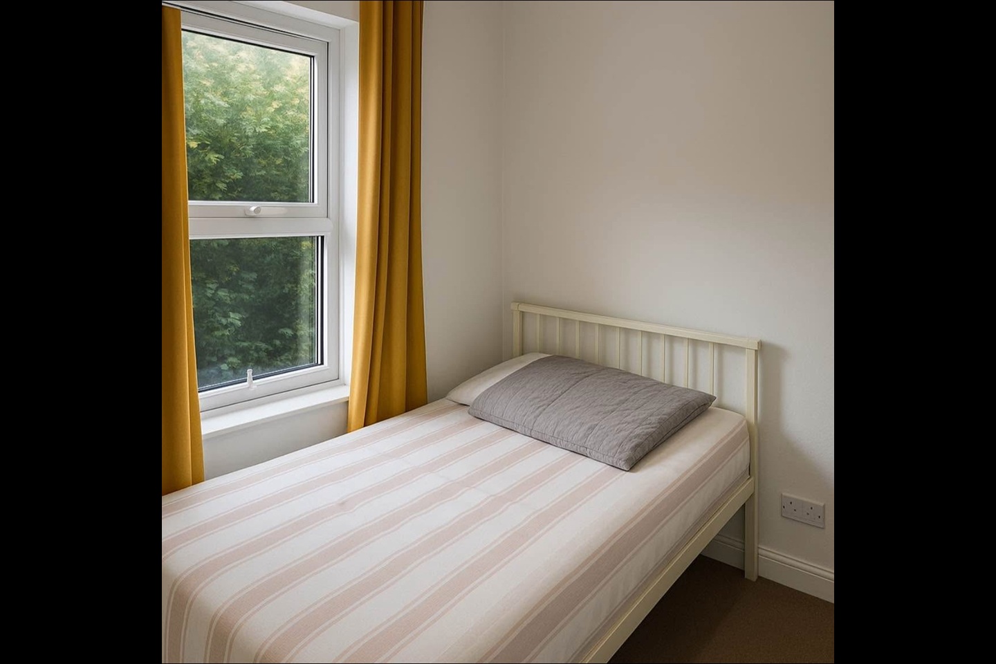 Room in a Shared House, Thackeray Road, SO17 photo 3