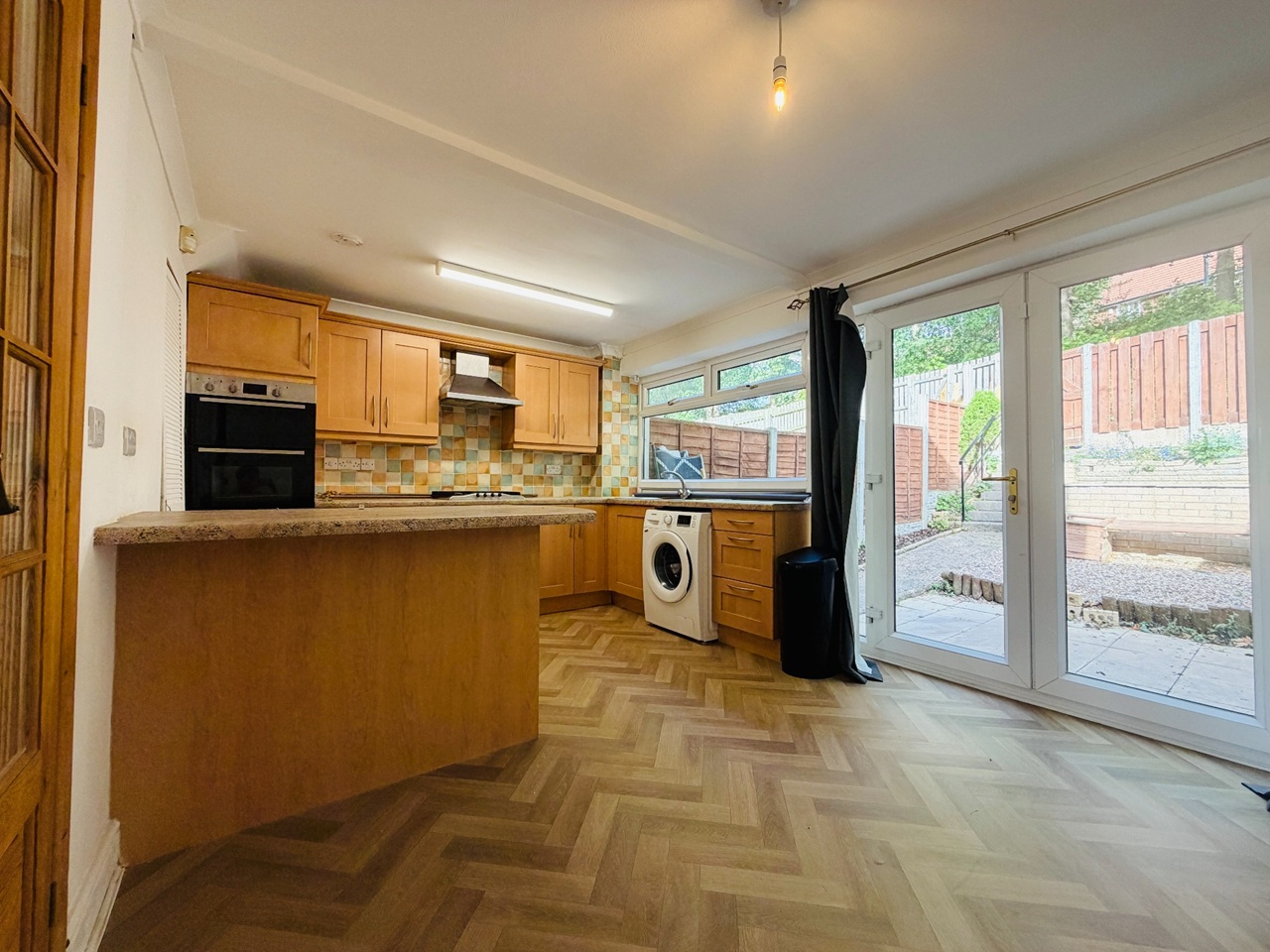 3 Bed Terraced House, Ramshead Crescent, LS14 photo 3