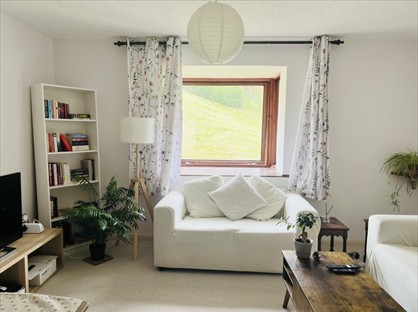 2 Bed Flat, Tippett Rise, RG2