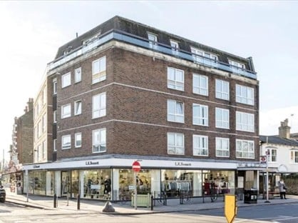 1 Bed Flat, Parkside House, SW19