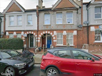 3 Bed Flat, Salterford Road, SW17